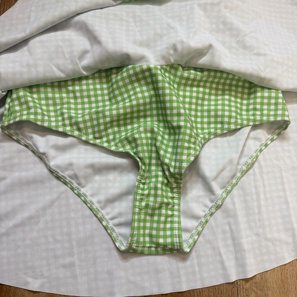 NWT Retro Stage Green and White One Piece Bathing Suiy Size Medium - Picture 12 of 14